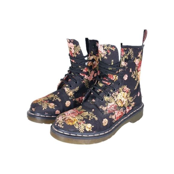 Dr. Martens Women's 11821 US7 Black Canvas Floral Lace Up Combat Boots - Picture 1 of 12